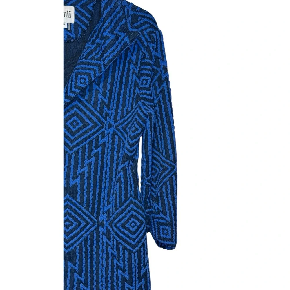 Luii Women's Jacket Textured Geometric Print‎ Big Button Mid Length Blue Medium
